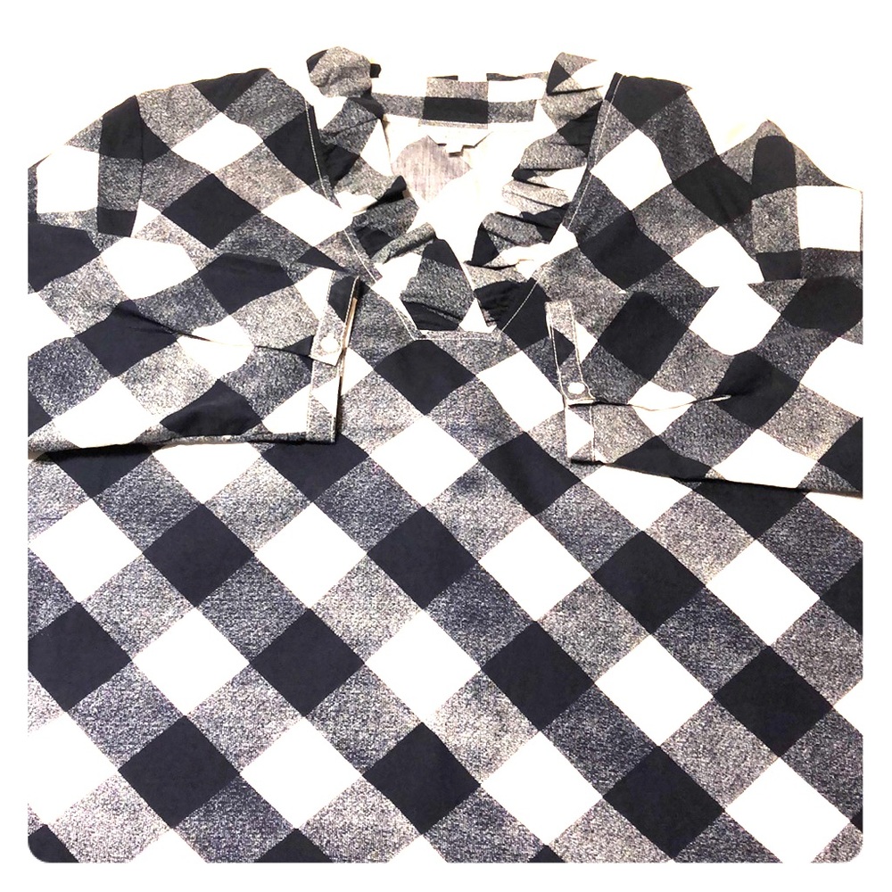 NWT women’s navy ruffle front blouse